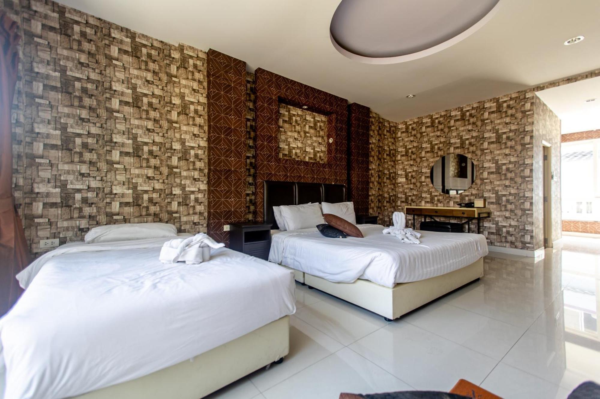 Sun Sky Resort Near Beach Praia de Jomtien Exterior foto